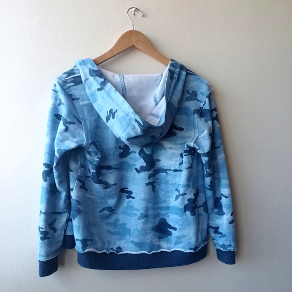 Joe Fresh "EPIC" Marine Camo Sweater - Picture 5 of 6